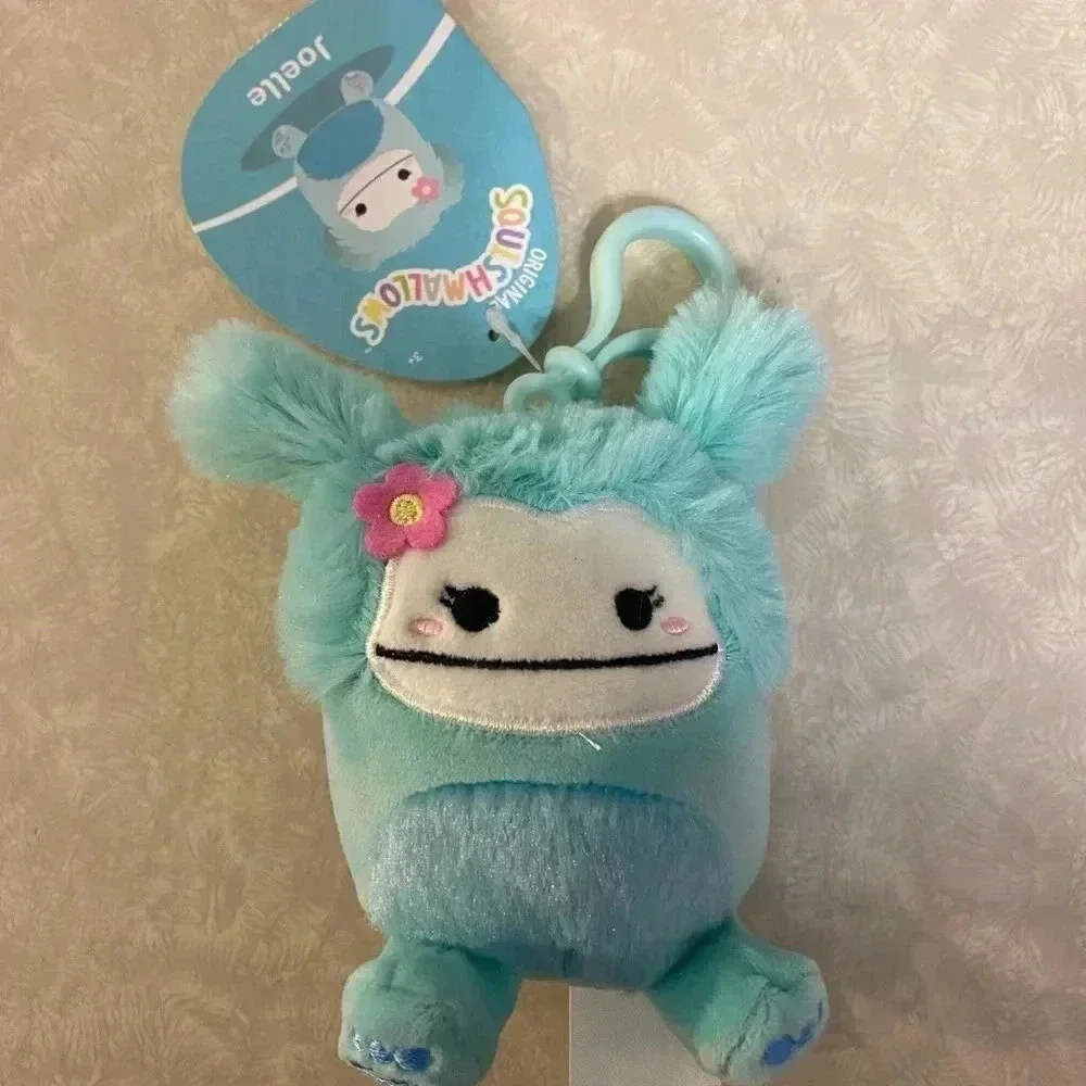 NWT‎ - Squishmallow Bundle of 3 Backpack Clip Charms Joelle, Axel & Lune 3